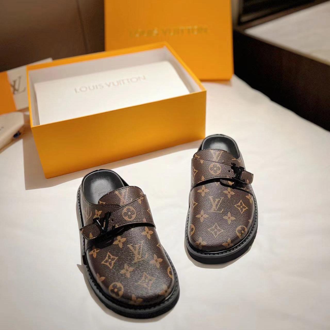 Louis Vuitton LV Easy Mule    1A8WIB - DesignerGu