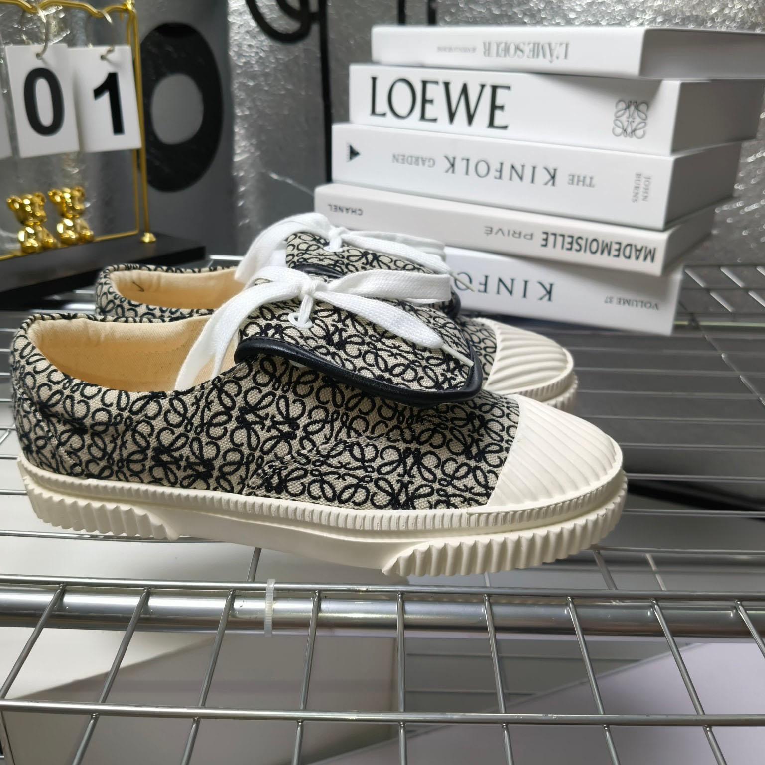 Loewe Anagram Jacquard Flap Low-top Trainers - DesignerGu