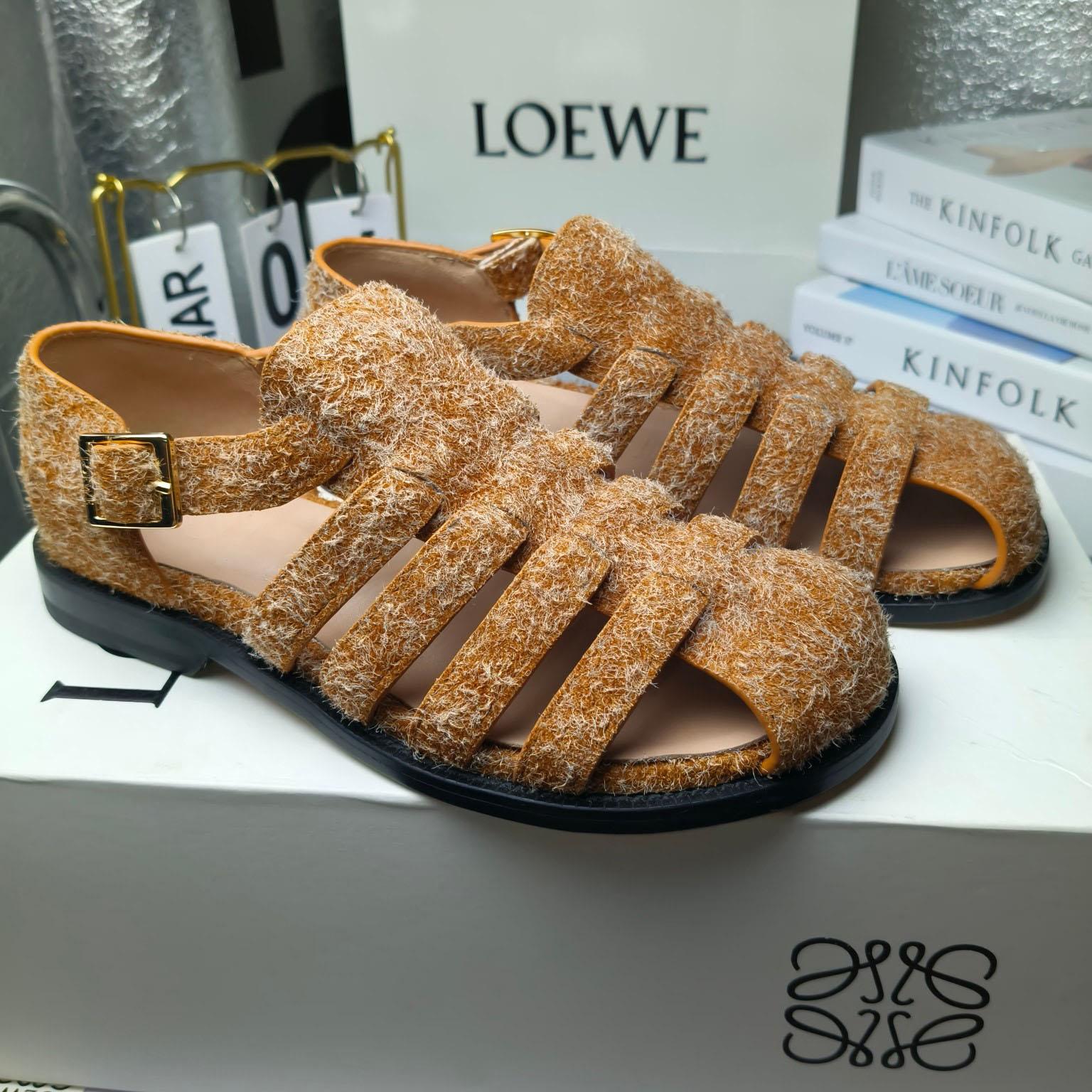 Loewe Campo Sandal In Brushed Suede - DesignerGu