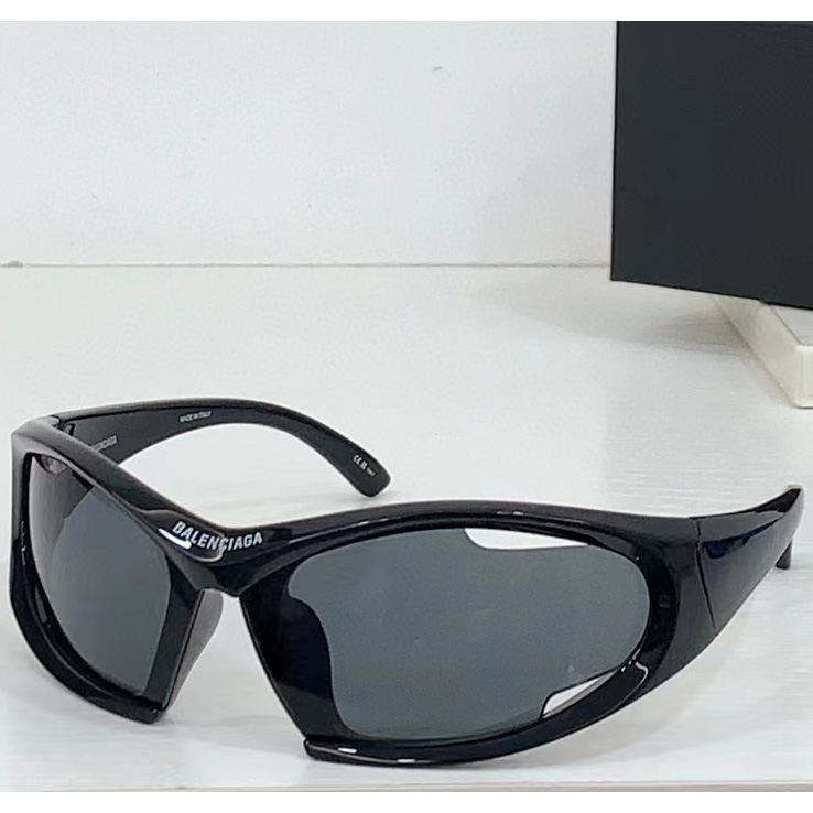 Balenciaga Sunglasses - DesignerGu