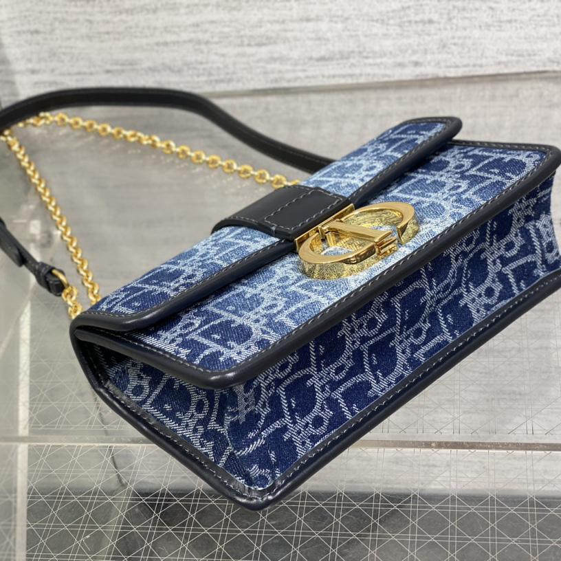 Dior 30 Montaigne East-West Bag With Chain - DesignerGu