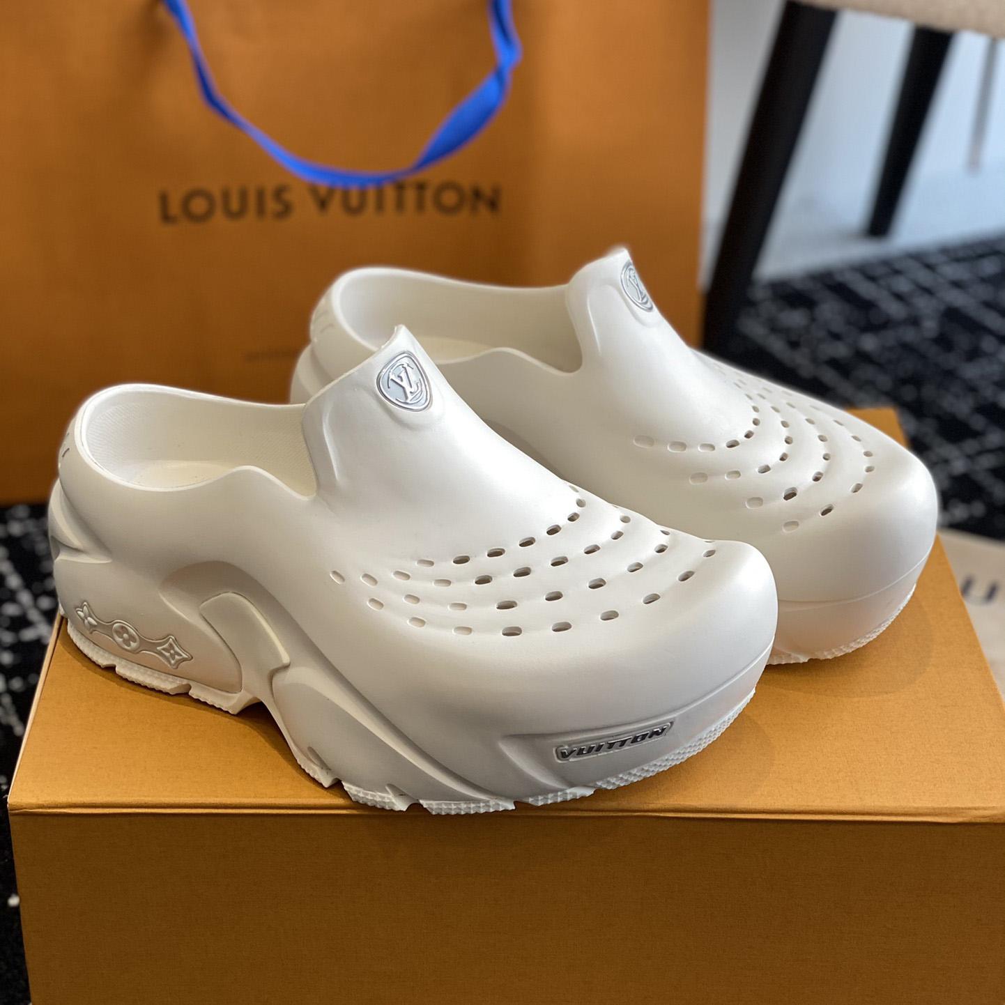 Louis Vuitton LV Shark Clog    - DesignerGu