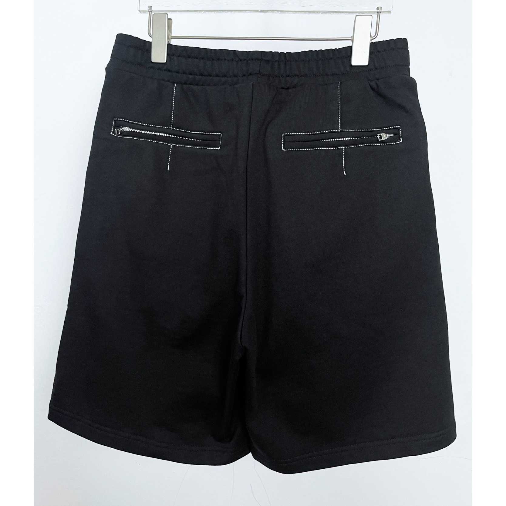 Alexander Mqueen Sporty shorts - DesignerGu