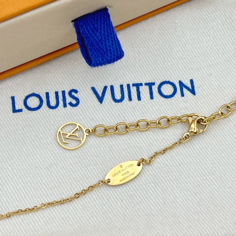 Louis Vuitton Nanogram Necklace   M63141 - DesignerGu