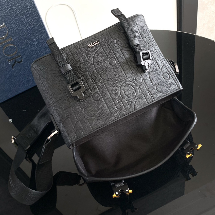 Dior Hit the Road Messenger Bag With Flap - DesignerGu