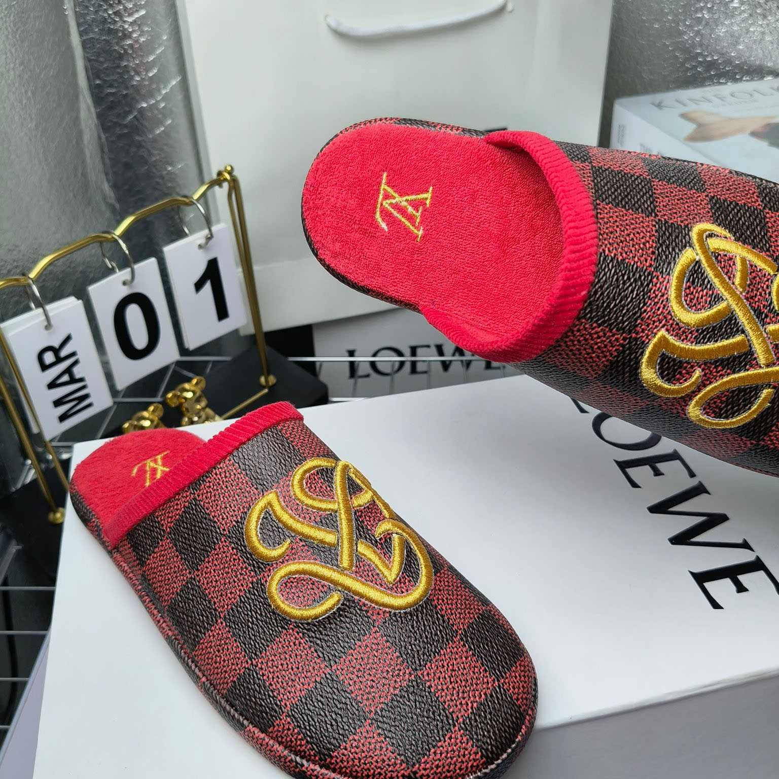 Louis Vuitton LV Palace Slipper   1ACNJ7 - DesignerGu