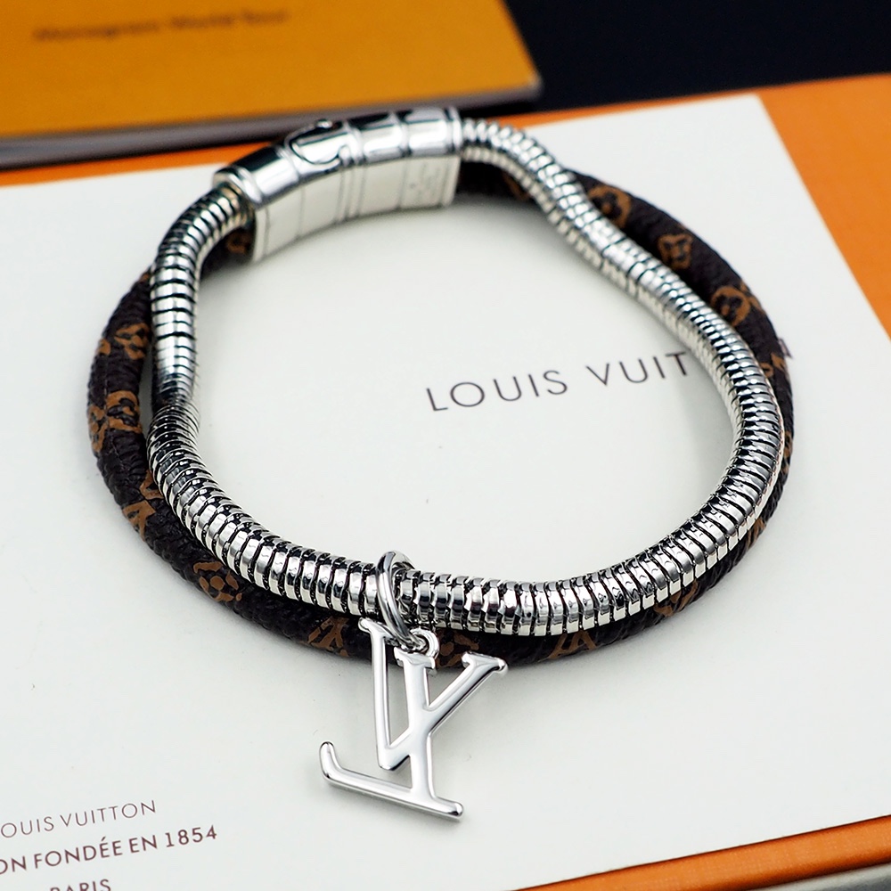 Louis Vuitton Monogram Swirl Bracelet   M8579E - DesignerGu