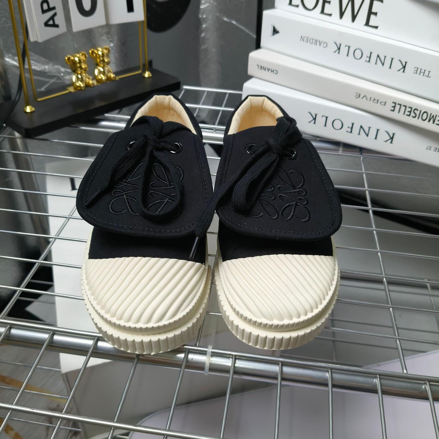 Loewe Anagram Embroidered Flap Low-Top Sneakers - DesignerGu