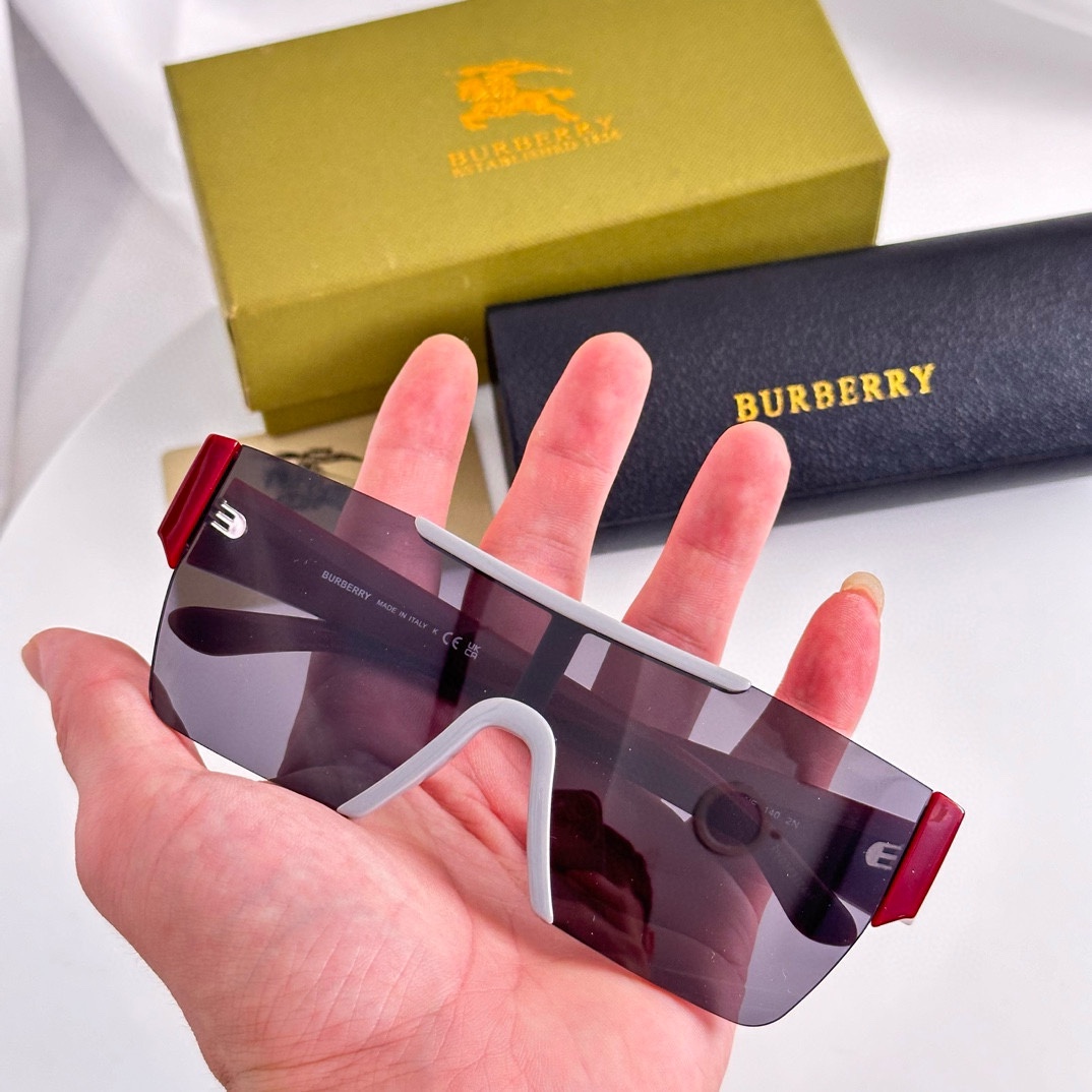 Burberry BE4291 Sunglasses   - DesignerGu