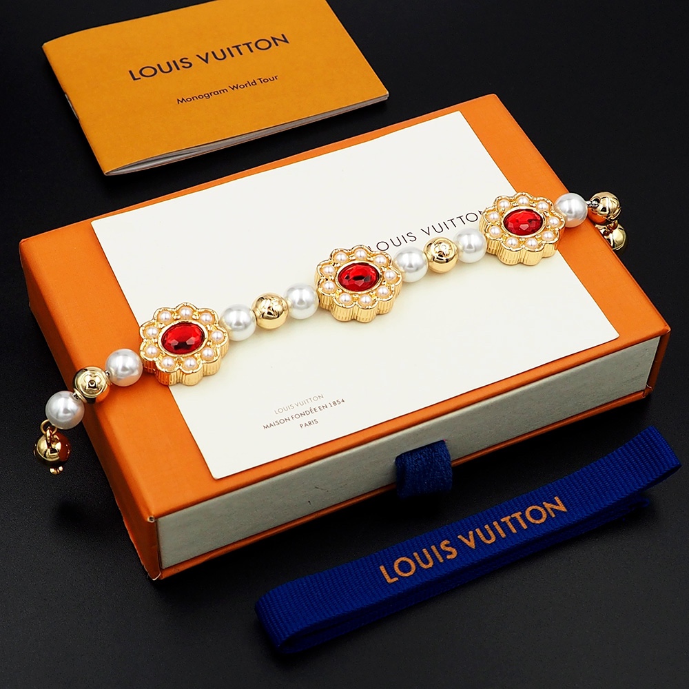 Louis Vuitton LV Dynasty Flower Bracelet - DesignerGu