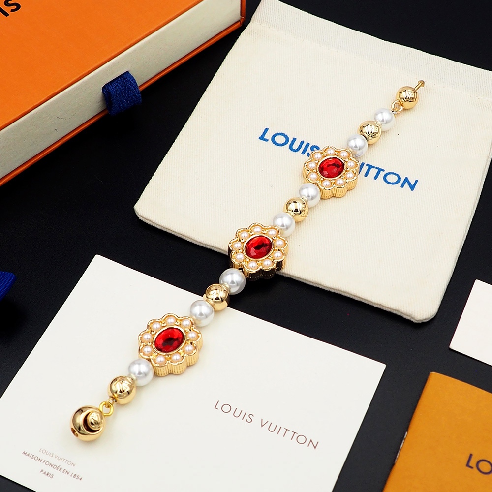 Louis Vuitton LV Dynasty Flower Bracelet - DesignerGu