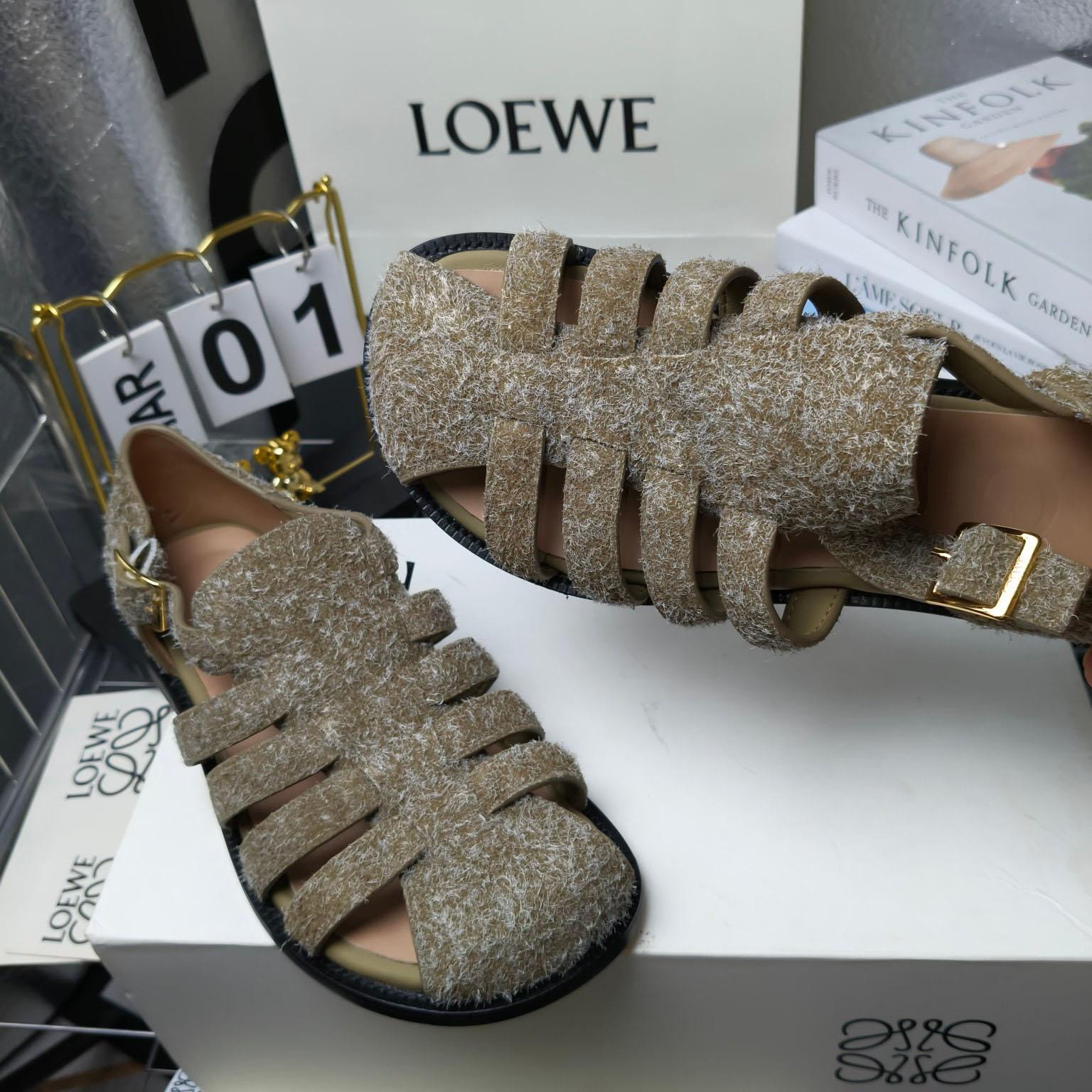 Loewe Campo Sandal In Brushed Suede - DesignerGu