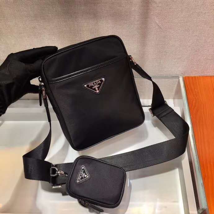 Prada Shoulder Bag ( 20-16-5cm) - DesignerGu