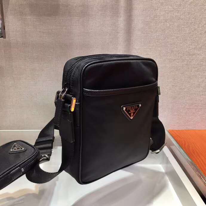 Prada Shoulder Bag ( 20-16-5cm) - DesignerGu