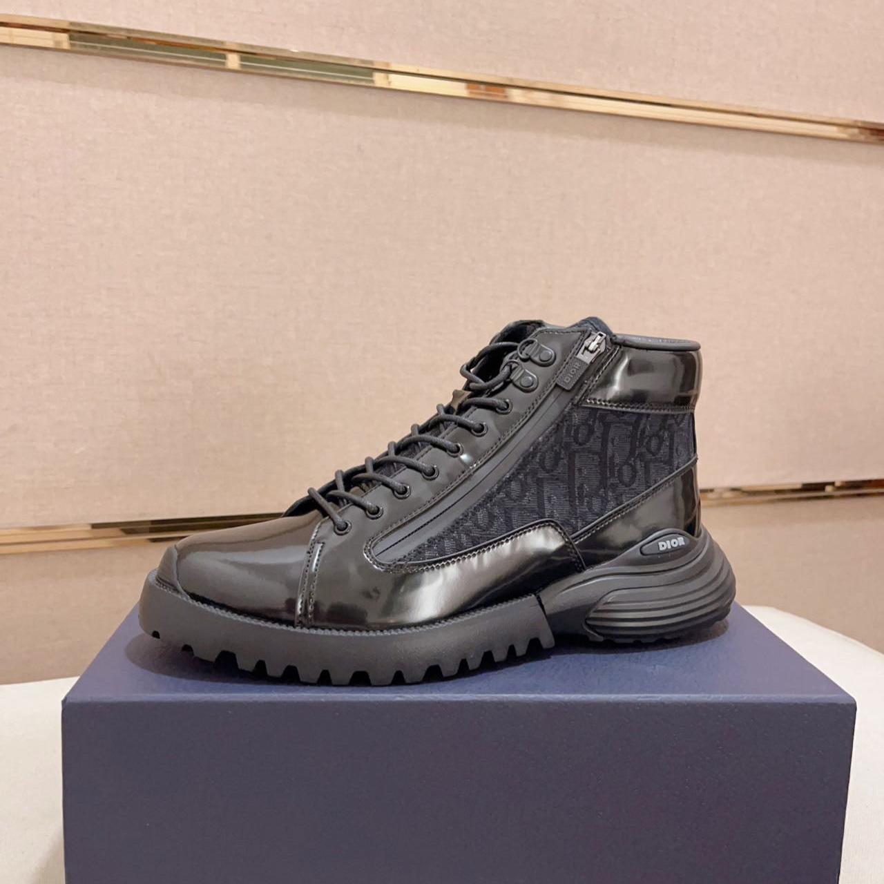 Dior Combat Ankle Boot - DesignerGu