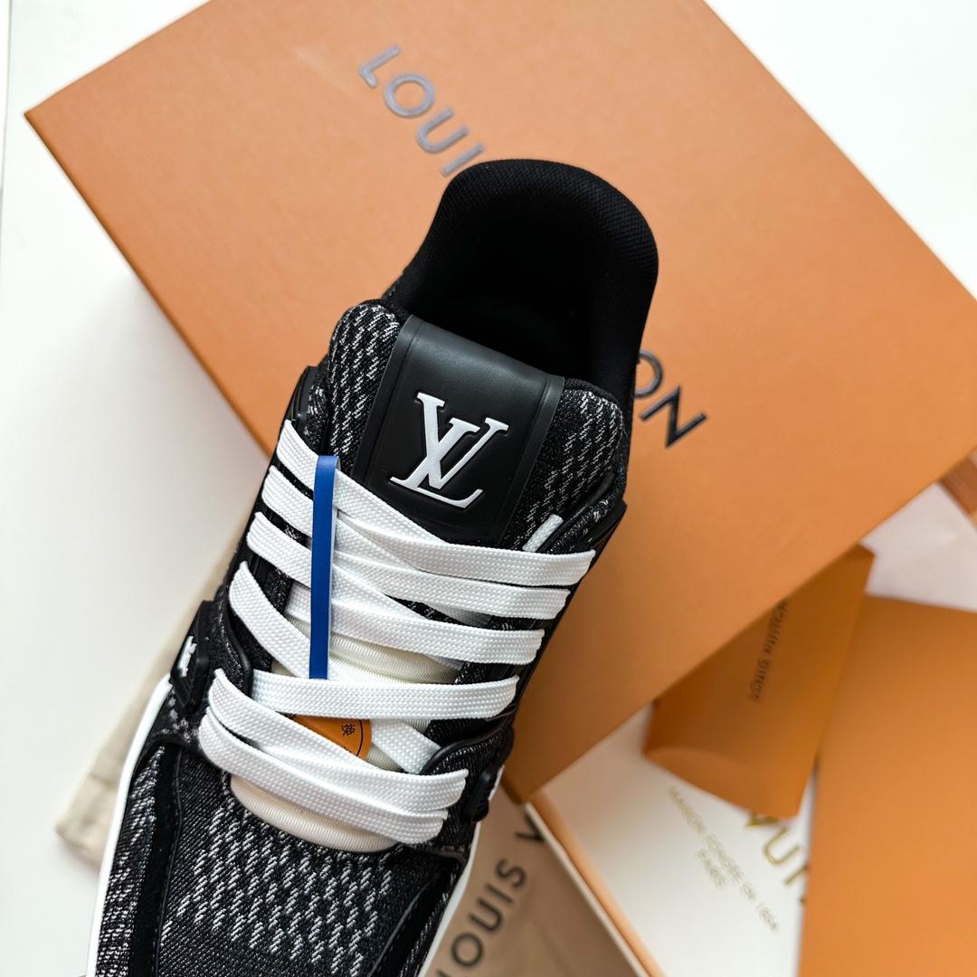 Louis Vuitton LV Trainer Sneaker  1AD6DZ - DesignerGu