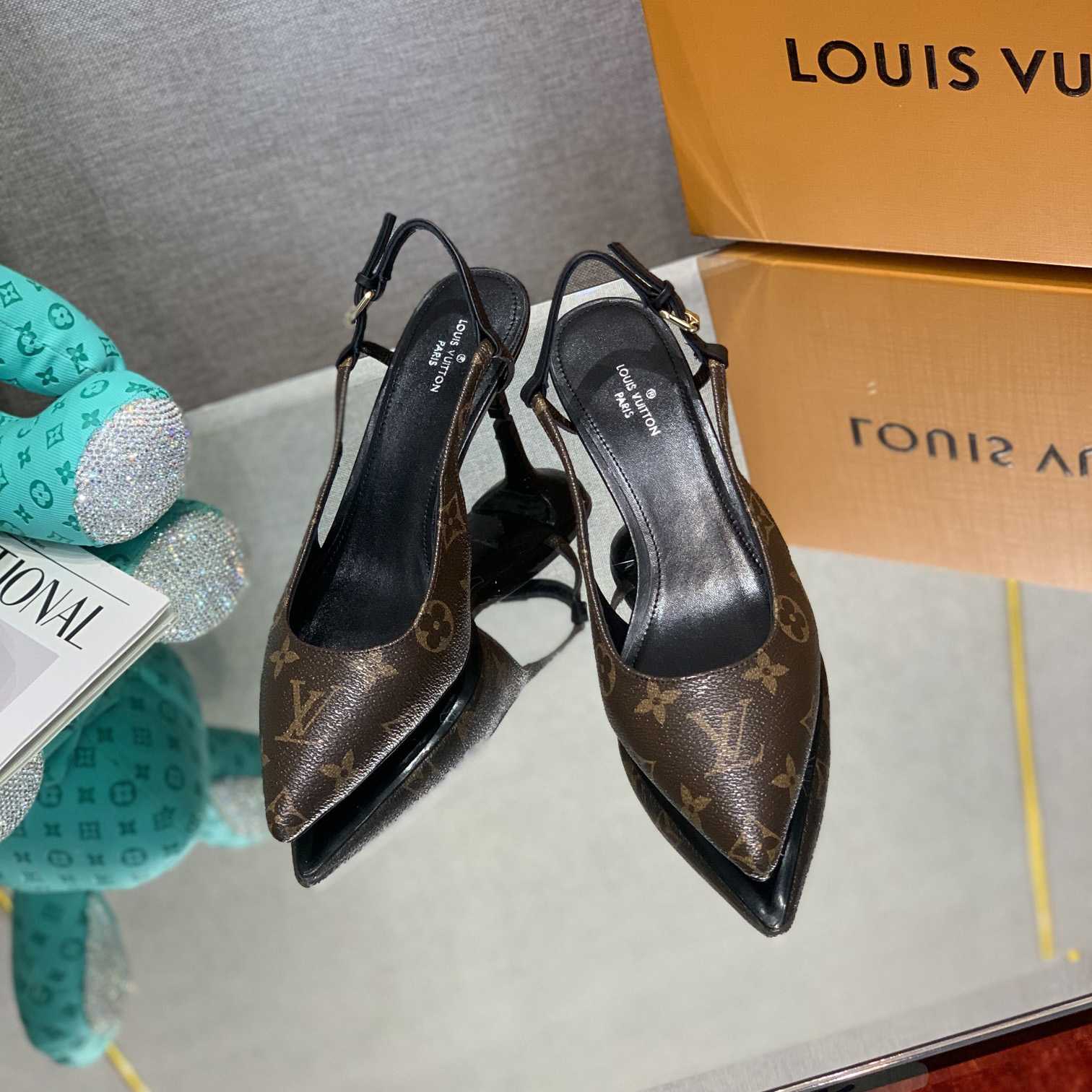 Louis Vuitton Cherie Slingback Pump - DesignerGu