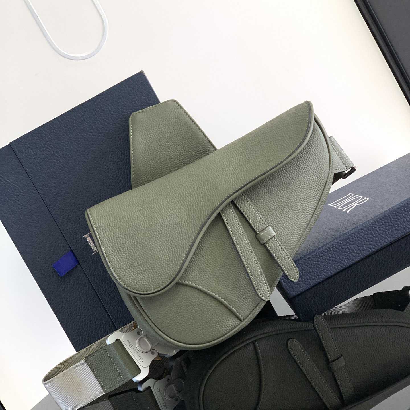 Dior Saddle Bag - DesignerGu