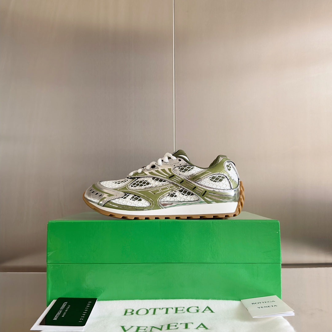 Bottega Veneta Orbit Sneaker - DesignerGu