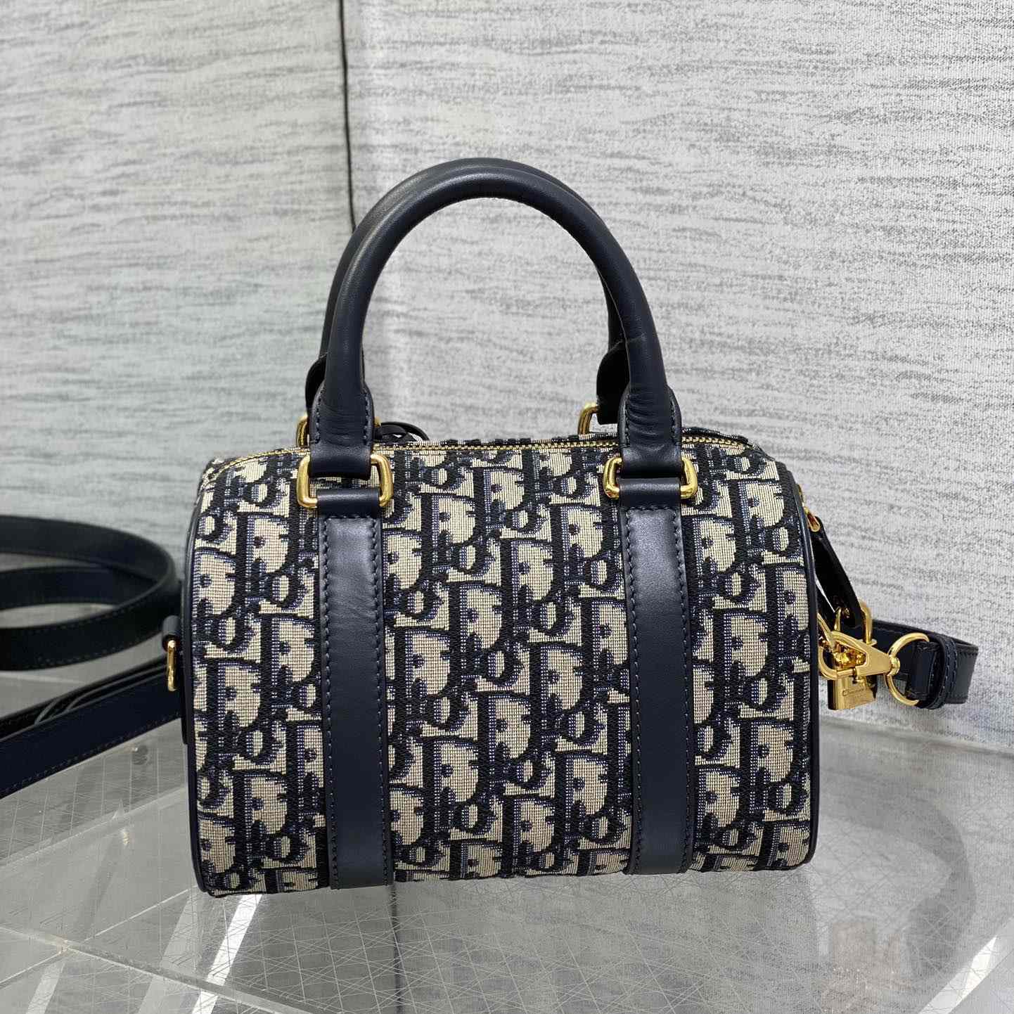 Dior Groove 20 Bag - DesignerGu