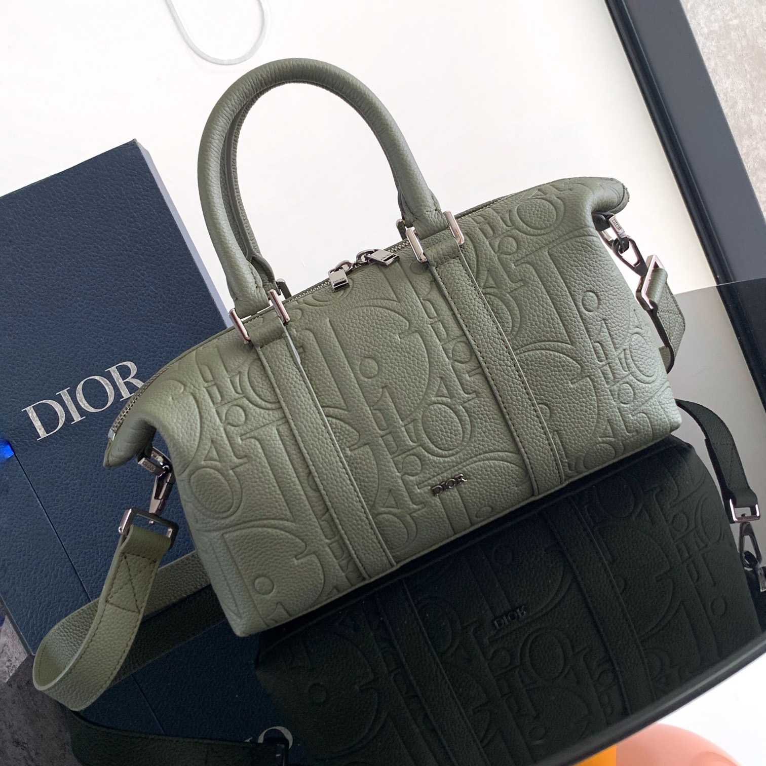 Dior Weekender 25 - DesignerGu