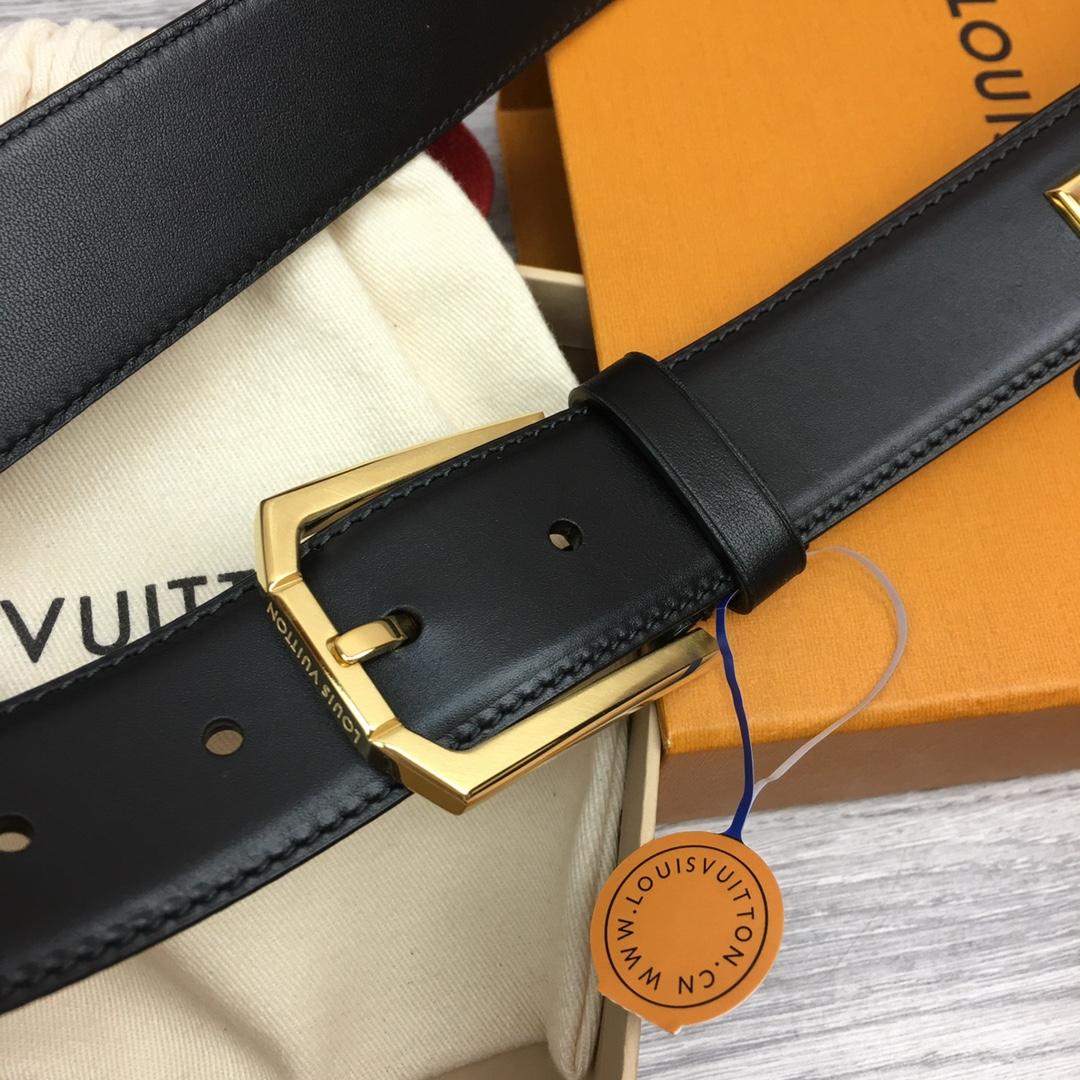 Louis Vuitton 35mm Leather Belt - DesignerGu