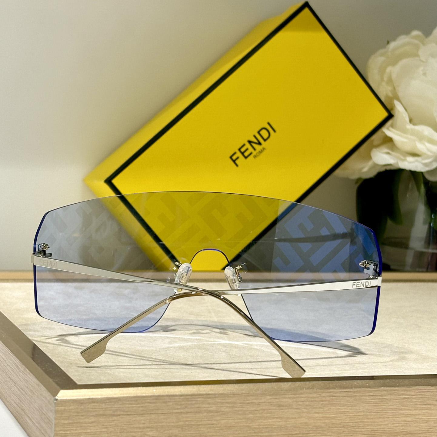 Fendi First Crystal Sunglasses    FE4121U - DesignerGu