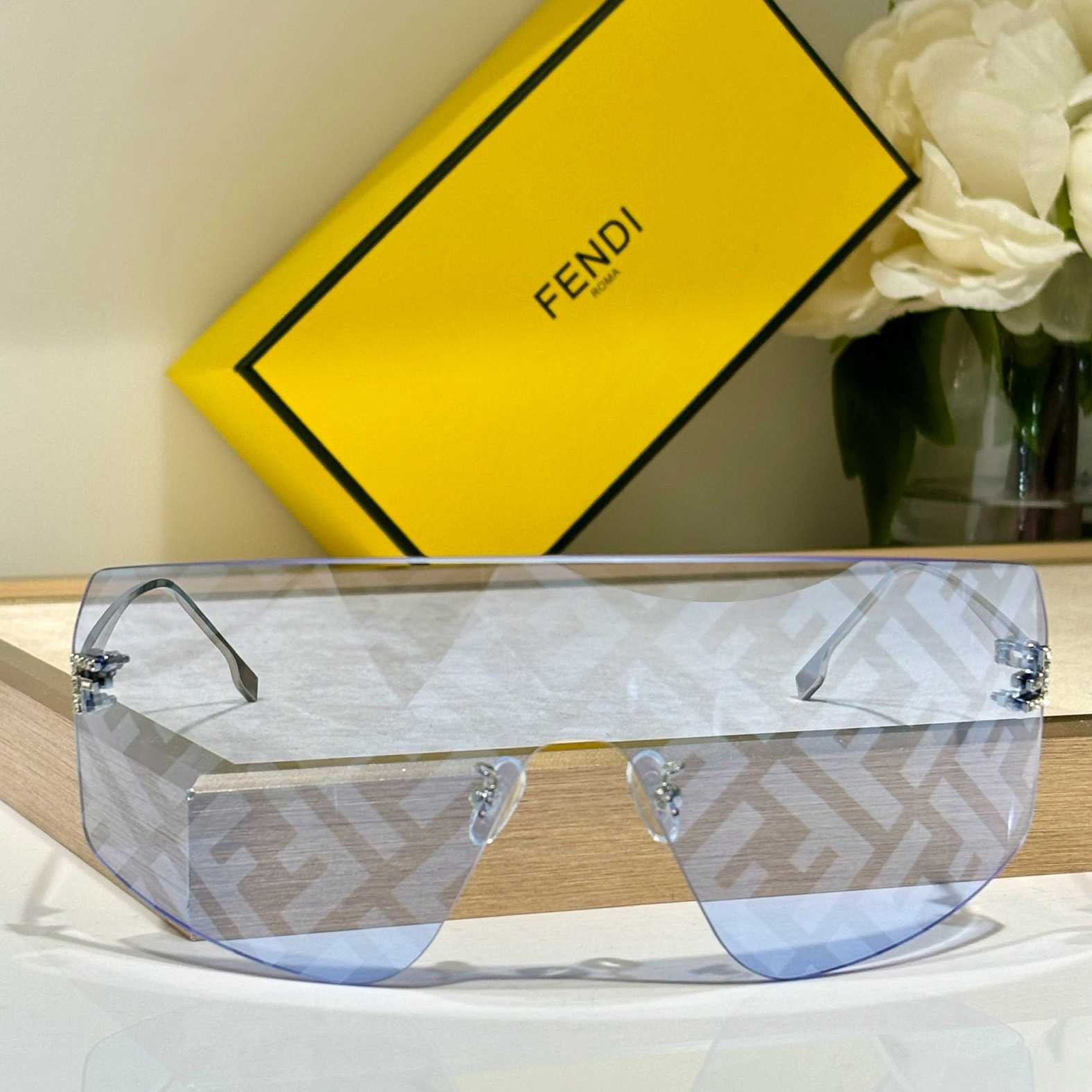 Fendi First Crystal Sunglasses    FE4121U - DesignerGu