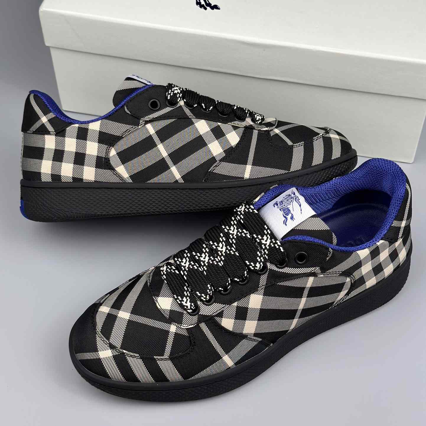 Burberry Check Terrace Sneakers - DesignerGu