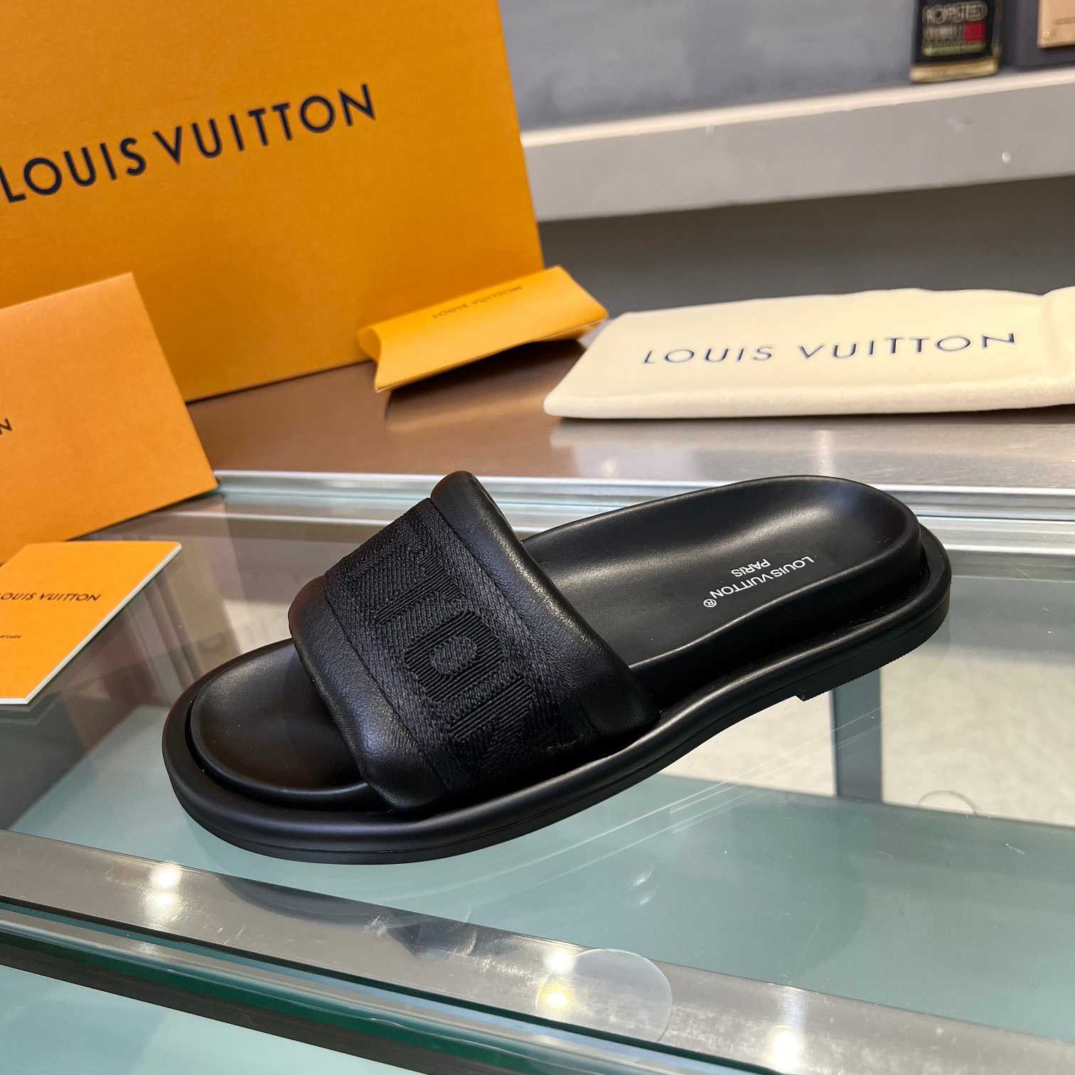 Louis Vuitton LV Bliss Comfort Mule   1ACTJ7 - DesignerGu