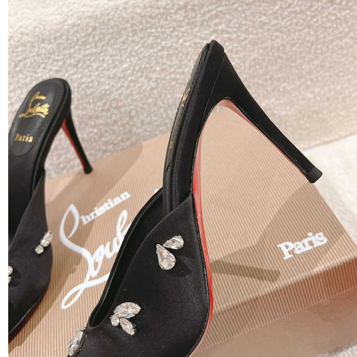 Christian Louboutin Degraqueen 85mm Satin Mules - DesignerGu