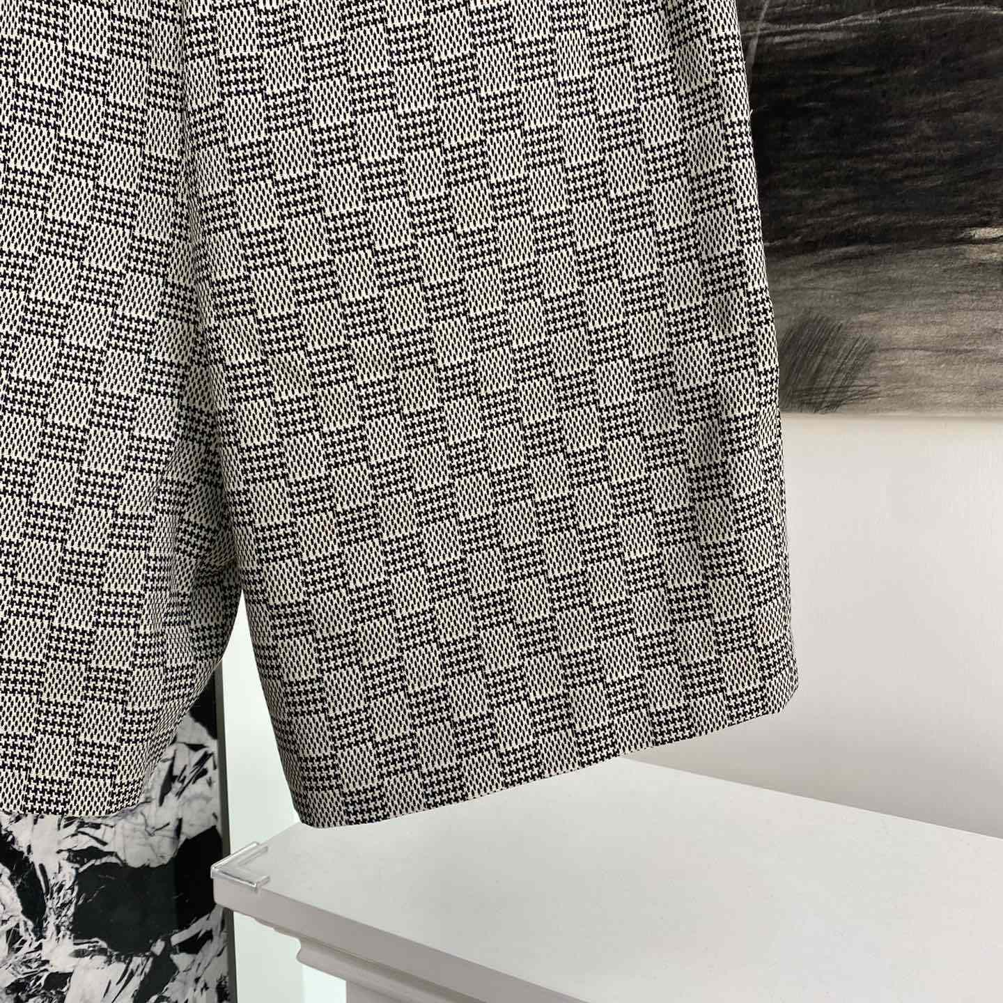 Louis Vuitton Damier Hounds Tooth Slim Wool Shorts - DesignerGu