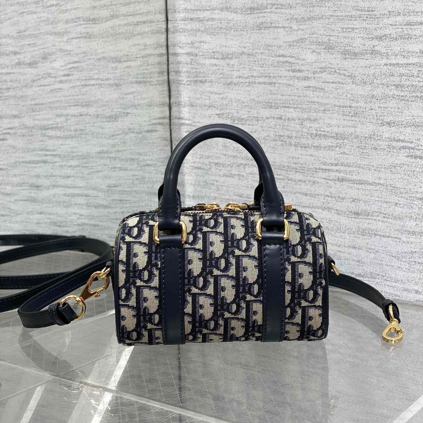 Dior Groove 16 Mini Bag - DesignerGu