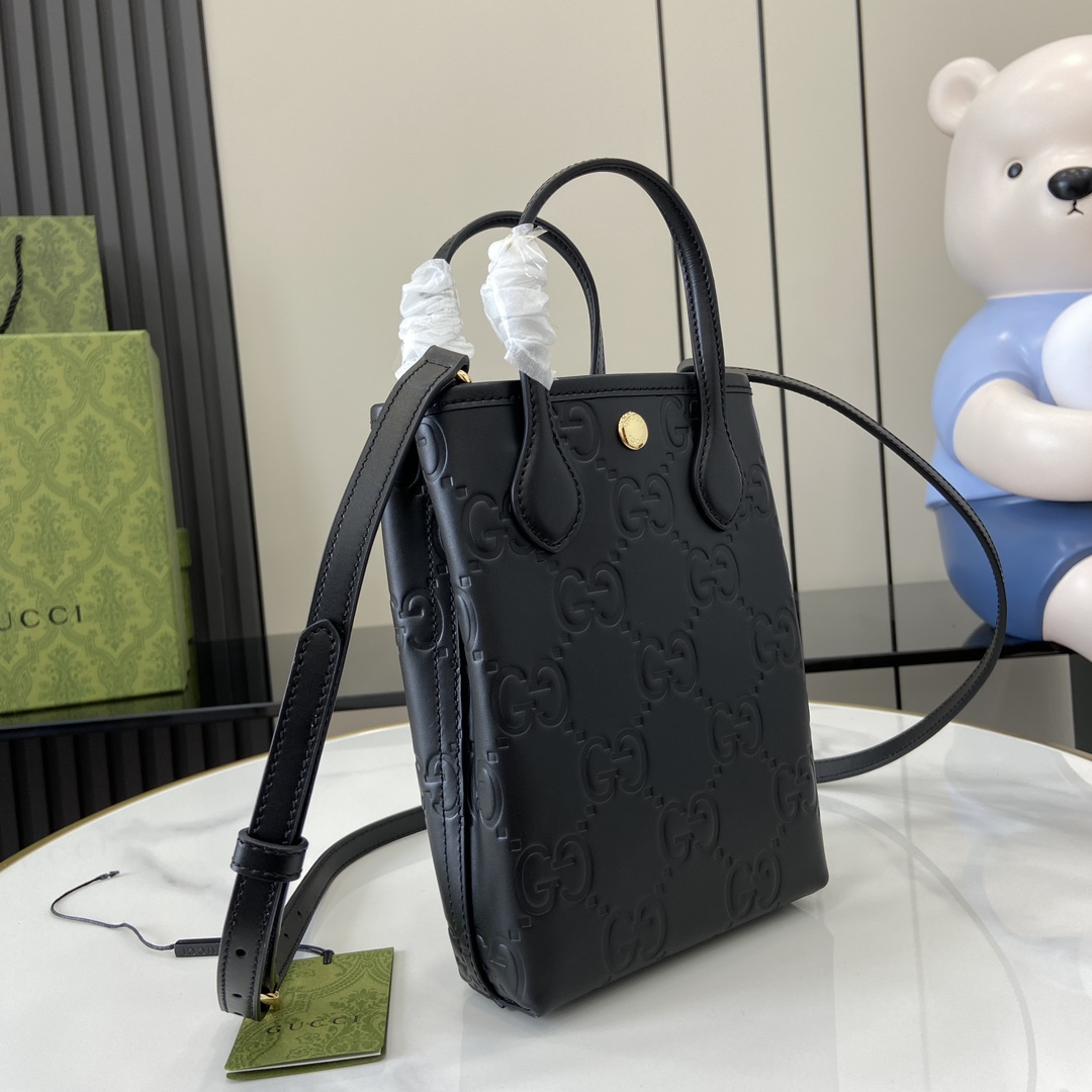 Gucci GG Super Mini Bag With Strap - DesignerGu