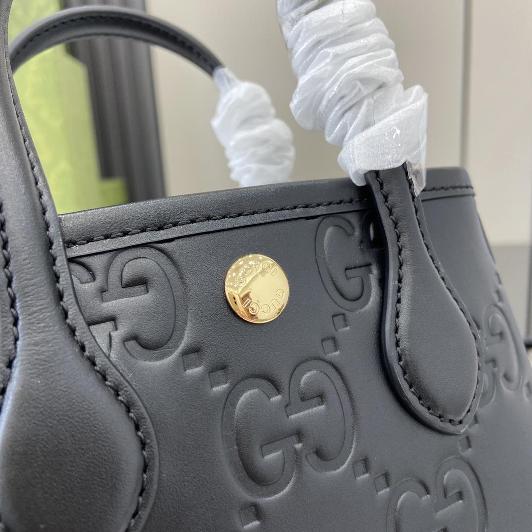 Gucci GG Super Mini Bag With Strap - DesignerGu