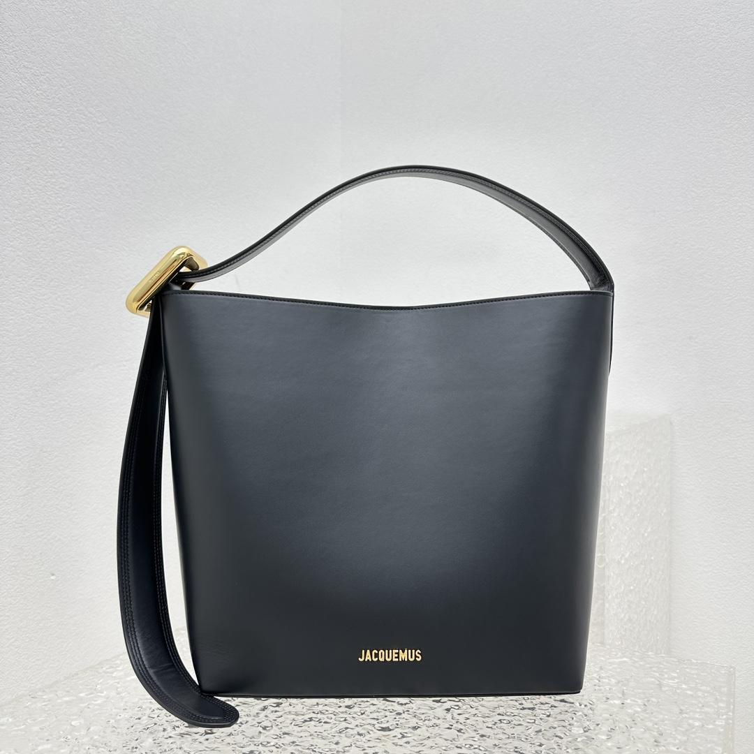 Jacquemus Le Regalo Leather Bucket Bag (30x33x14cm) - DesignerGu