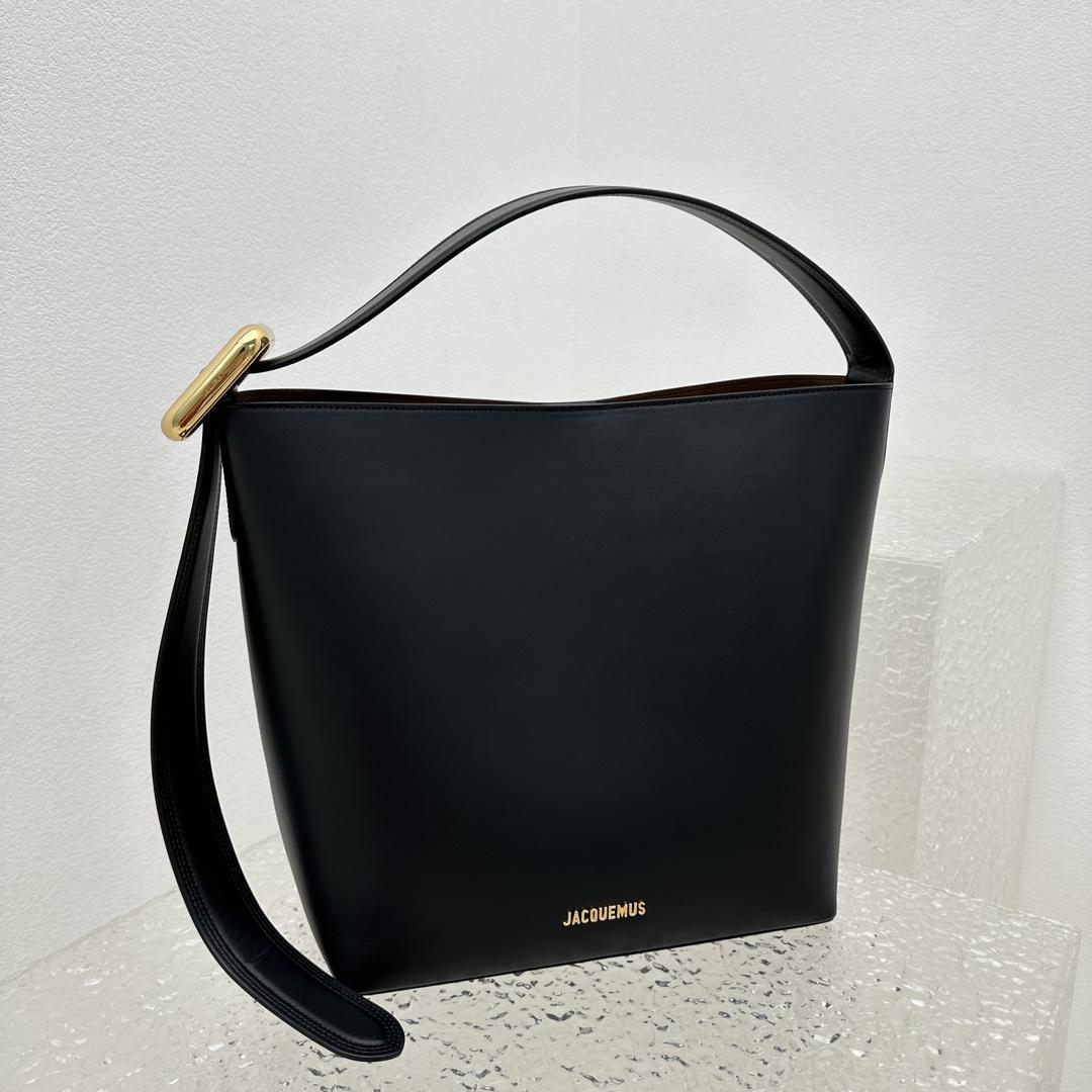 Jacquemus Le Regalo Leather Bucket Bag (30x33x14cm) - DesignerGu