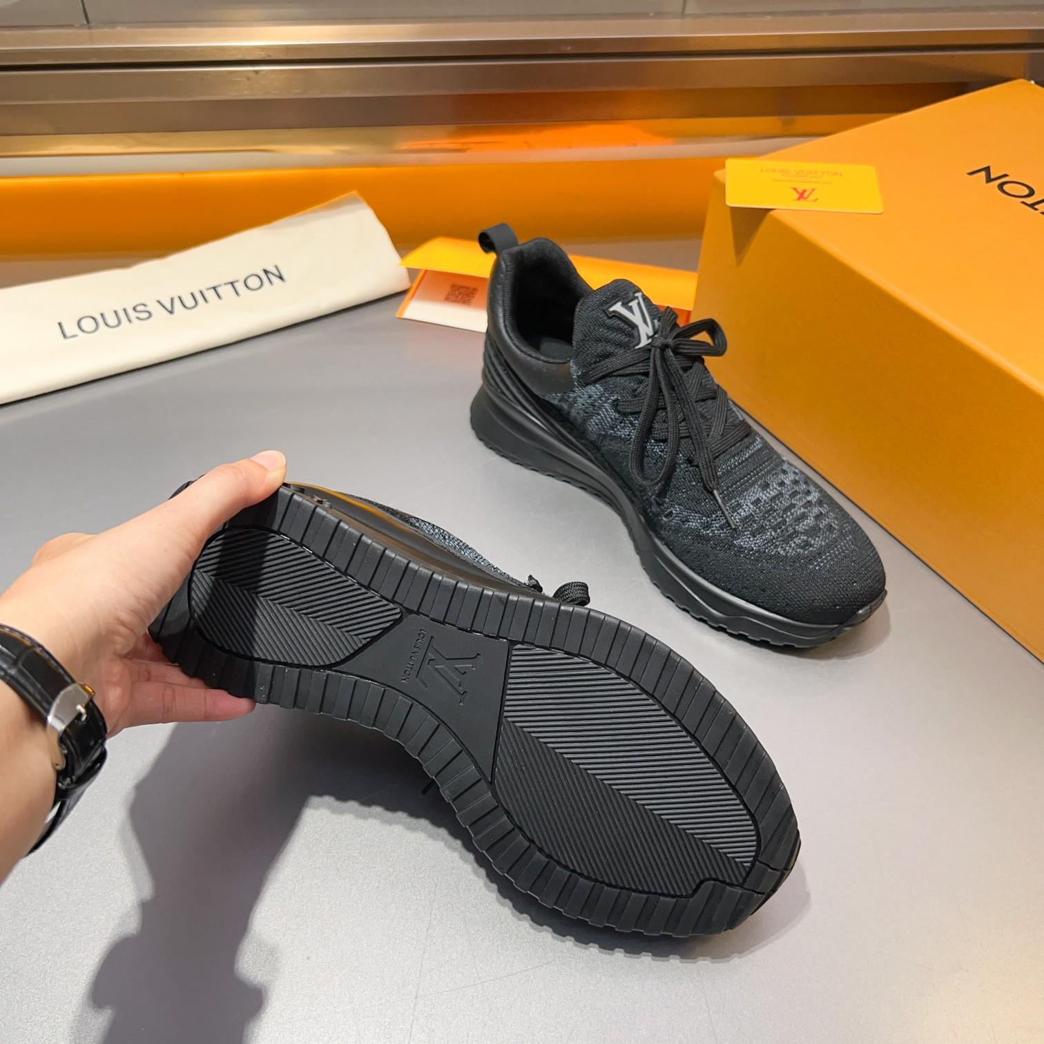 Louis Vuitton VNR Sneaker   - DesignerGu