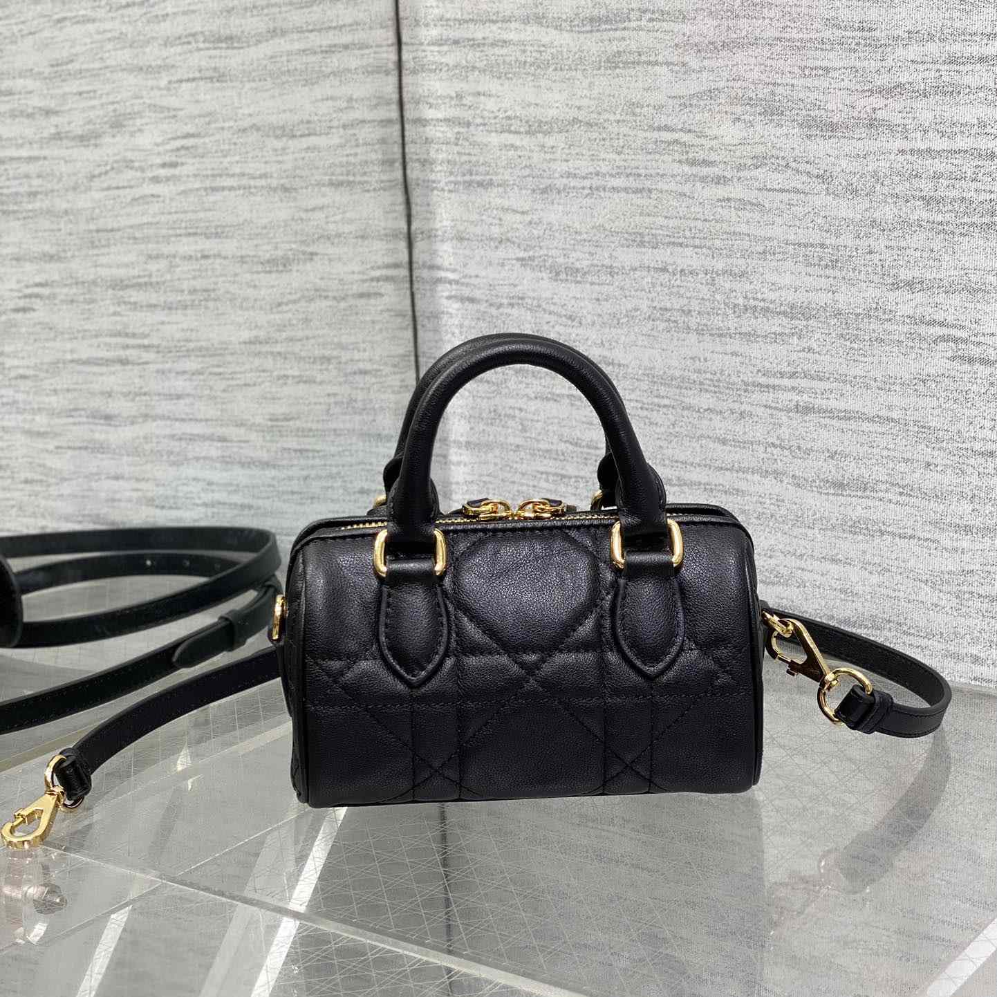 Dior Groove 16 Mini Bag - DesignerGu