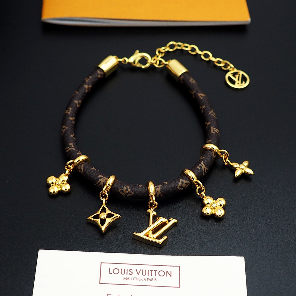 Louis Vuitton LV Blooming Bracelet   M8433Z - DesignerGu