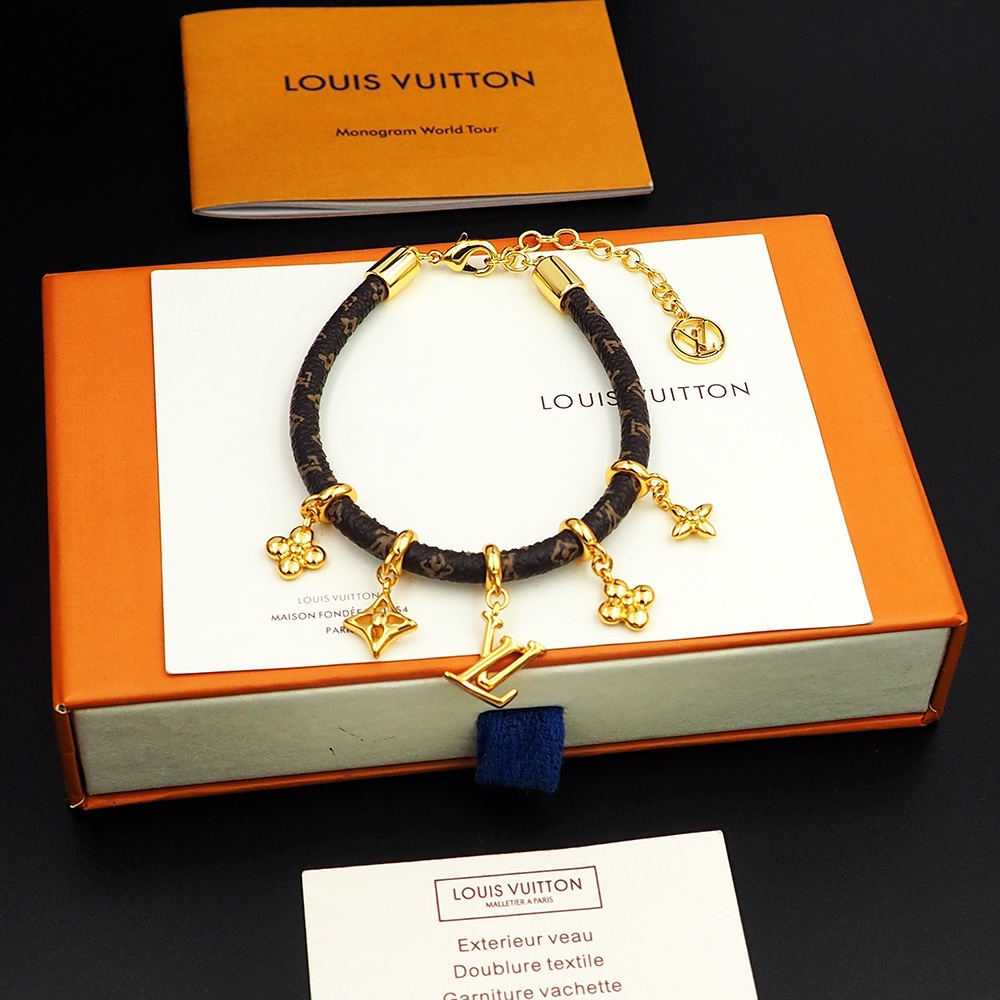 Louis Vuitton LV Blooming Bracelet   M8433Z - DesignerGu