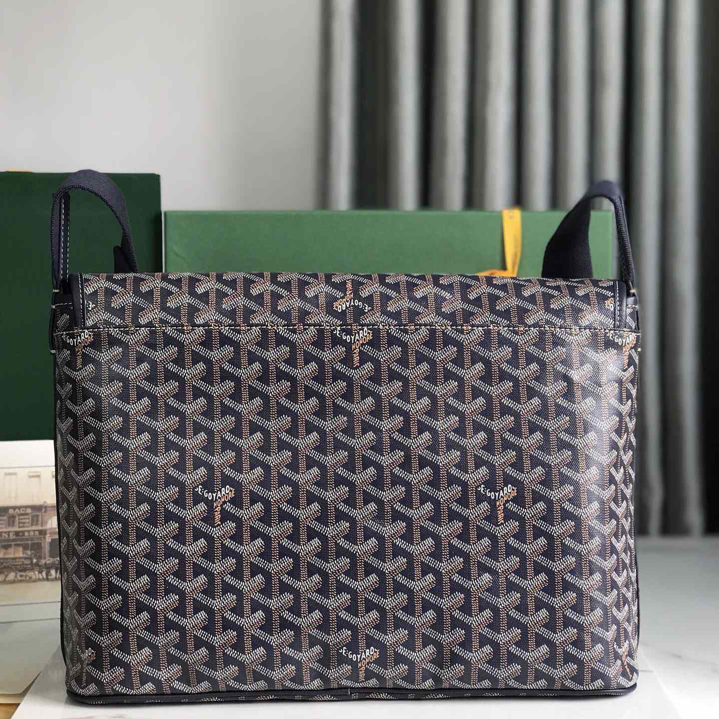 Goyard Messenger Bag - DesignerGu