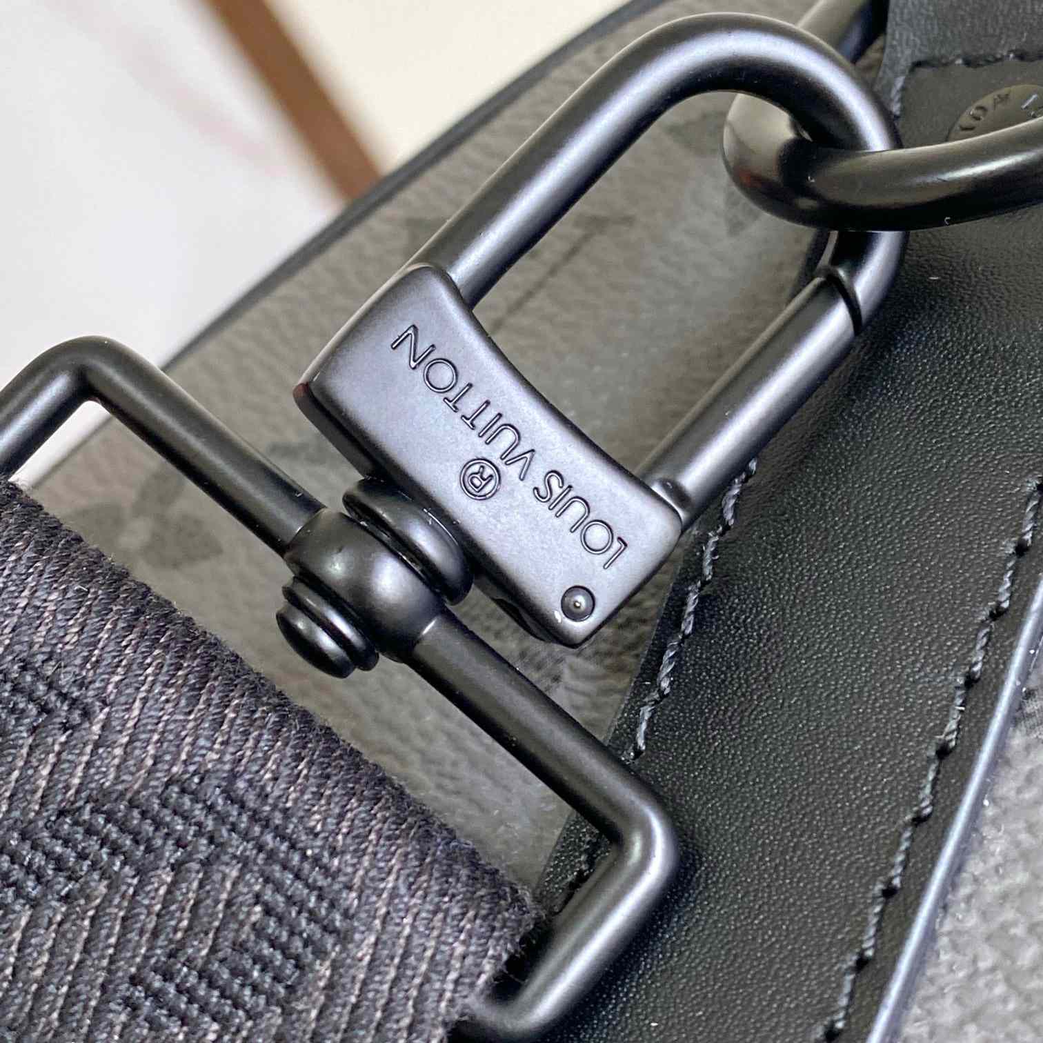 Louis Vuitton Keepall Bandoulière 45   M11481 - DesignerGu