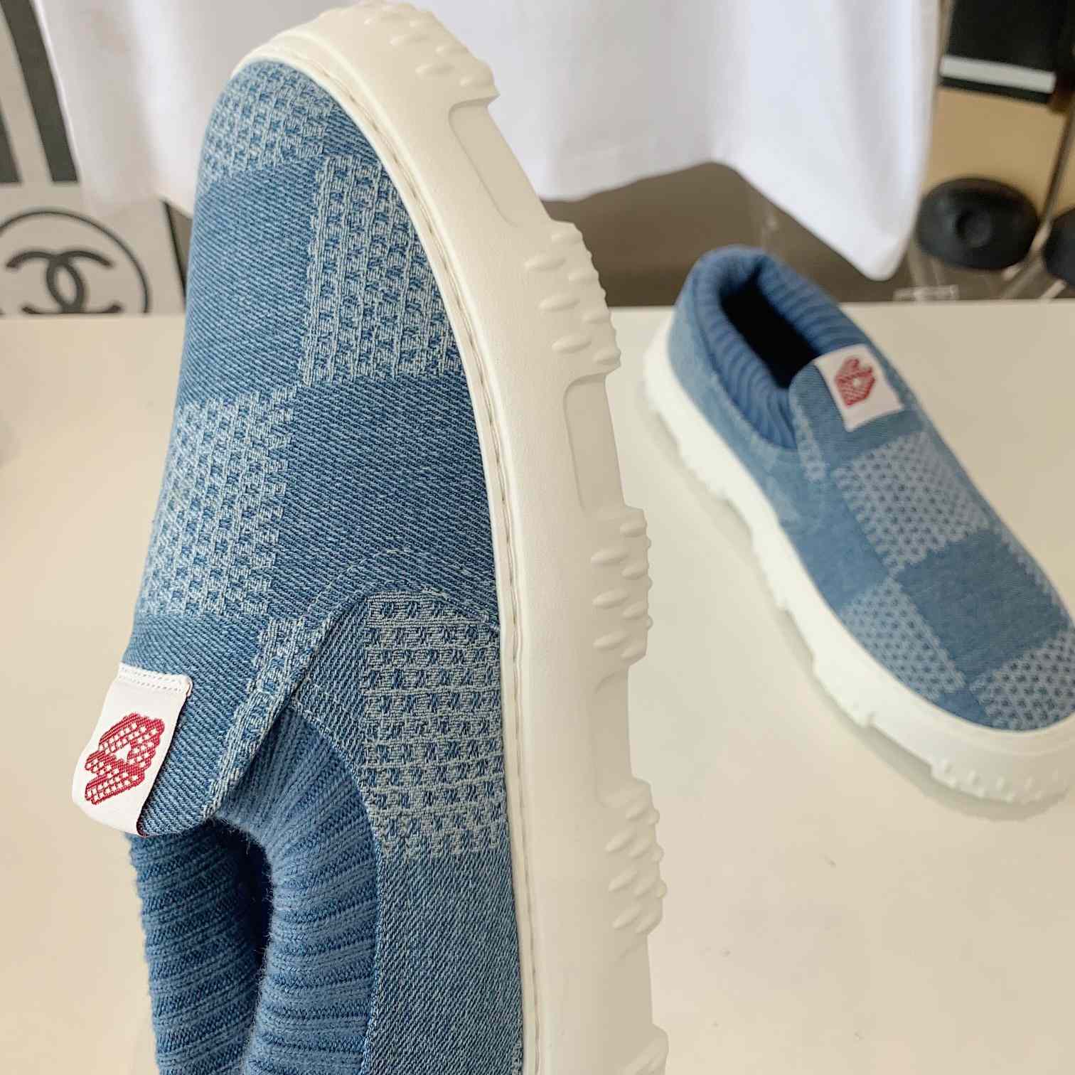 Louis Vuitton LV Space Lander Slip On     1ACVQ4 - DesignerGu