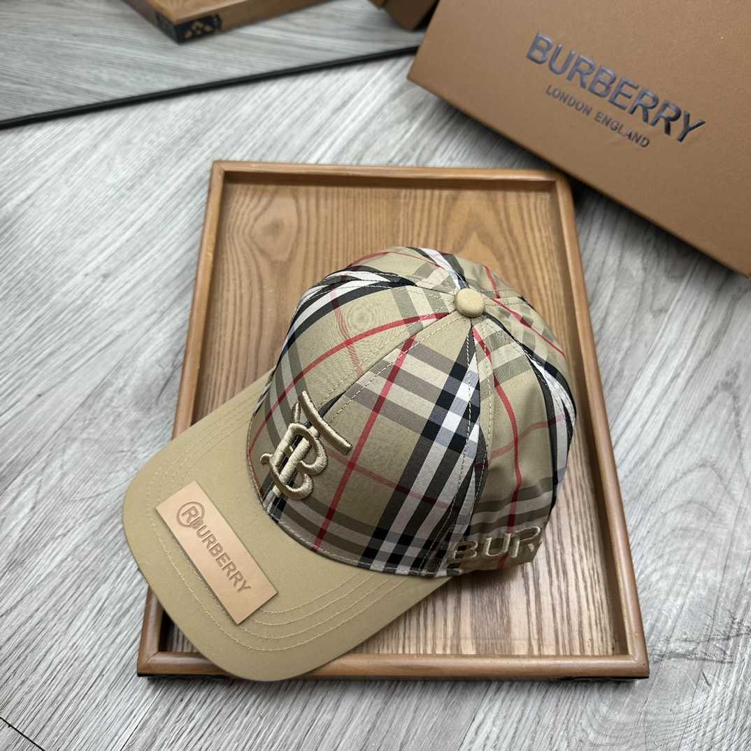 Burberry Baseball Cap - DesignerGu