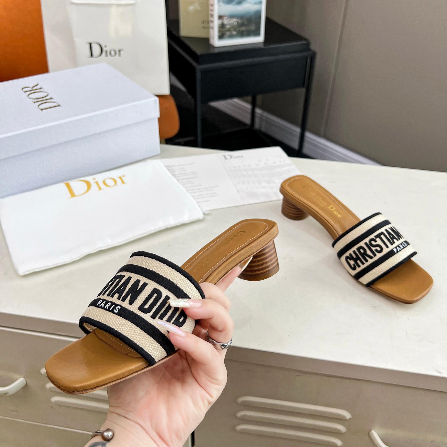 Dior Dioriviera Dway Heeled Slide - DesignerGu