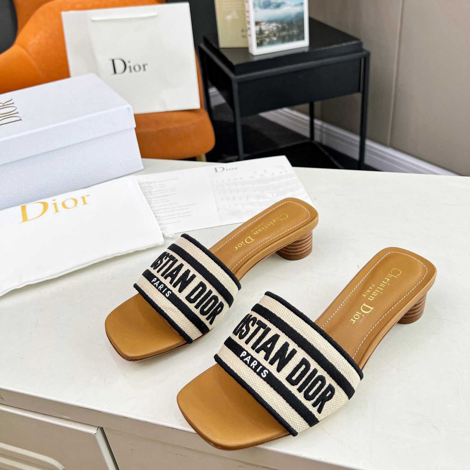 Dior Dioriviera Dway Heeled Slide - DesignerGu