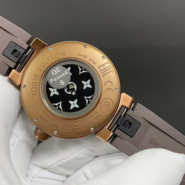 Louis Vuitton Tambour Horizon Light Up Connected Watch - DesignerGu