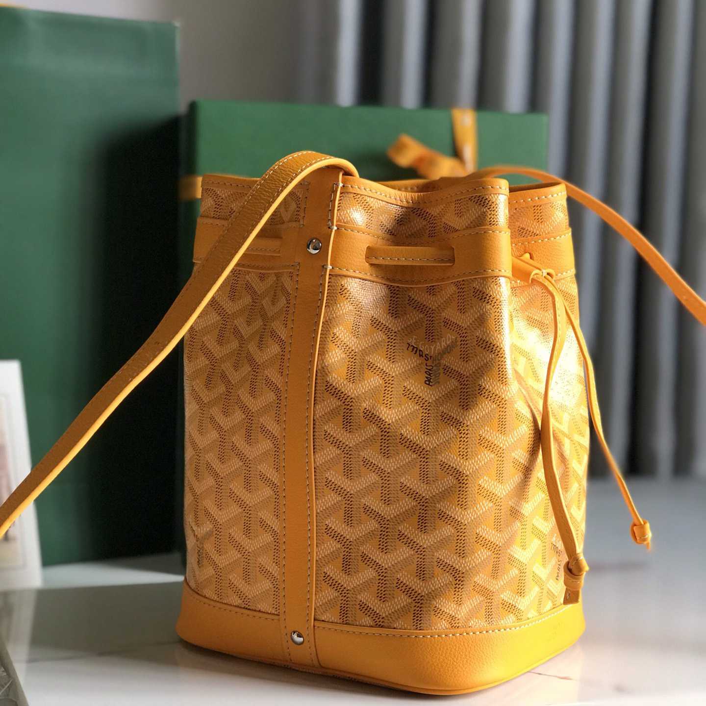 Goyard Petit Flot Bucket Bag  - DesignerGu