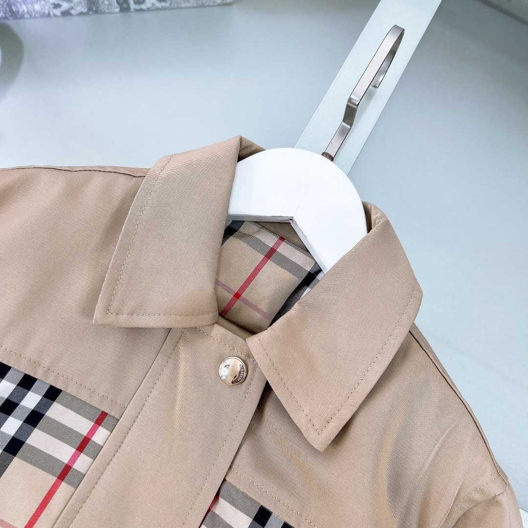 Burberry Kid's Jacket - DesignerGu